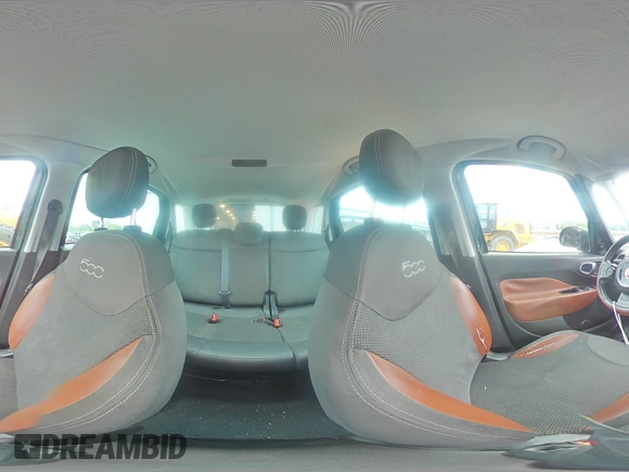 2014 FIAT 500L Trekking z VIN ZFBCFADH8EZ017409, wystawiony jako Copart lot #52185075 z przebiegiem 142 766 mil mil oraz Szkoda całkowita • Salvage title. Historia ofert i sprzedaży dostępna na DreamBid. Obrazek 13.