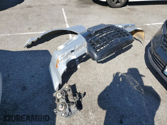 2005 Chrysler 300 300C AWD z VIN 2C3AK63H85H671717, wystawiony jako Copart lot #50369505 z przebiegiem 203 099 mil mil oraz Szkoda całkowita • Salvage title. Historia ofert i sprzedaży dostępna na DreamBid. Obrazek 12.
