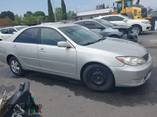 2006 Toyota Camry STD with VIN 4T1BE32K46U712468, listed as a IAAI auction lot 42146005 with 230,326 mi miles and . Bid and sale history available at DreamBid. Image 1.