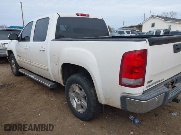 2010 GMC Sierra 1500 SLT z VIN 3GTRCWE00AG287606, wystawiony jako IAAI lot #41406243 z przebiegiem 218 866 mil mil oraz . Historia ofert i sprzedaży dostępna na DreamBid. Obrazek 3.