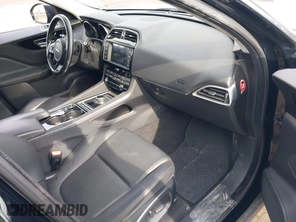2017 Jaguar F-Pace 35t Premium with VIN SADCJ2BV9HA888515, listed as a IAAI auction lot 41472087 with 68,420 mi miles and . Bid and sale history available at DreamBid. Image 5.