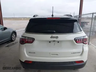 2018 Jeep Compass Limited with VIN 3C4NJDCB9JT376837, listed as a IAAI auction lot 41709932 with 128,838 mi miles. Bid and sale history available at carsss.com. Image 16.
