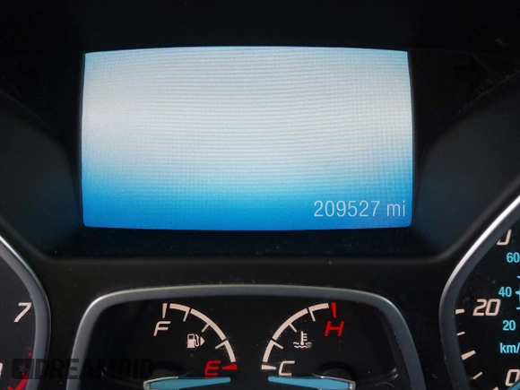 2016 Ford Escape S with VIN 1FMCU0F76GUA13517, listed as a IAAI auction lot 41974241 with 209,527 mi miles. Bid and sale history available at carsss.com. Image 7.