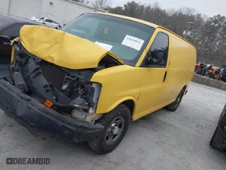 2007 Chevrolet Express Cargo Van with VIN 1GCFG15X171121111, listed as a IAAI auction lot 41614012 with 531,158 mi miles. Bid and sale history available at carsss.com. Image 17.