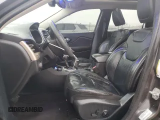 2017 Jeep Cherokee Limited с VIN 1C4PJMDB7HW636115, выставлен на аукционе Copart как лот 43131305 с пробегом 117 236 миль миль и Списание • Salvage title. История ставок и продаж доступна на DreamBid. Изображение 7.