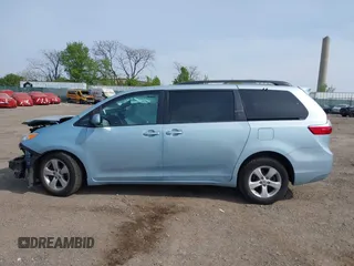 2016 Toyota Sienna LE AAS with VIN 5TDKK3DC4GS701298, listed as a IAAI auction lot 42115591 with 94,729 mi miles and . Bid and sale history available at DreamBid. Image 13.