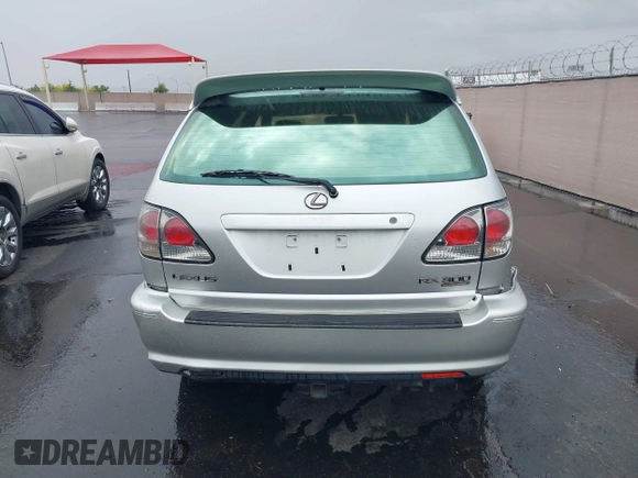 2001 Lexus RX 300 with VIN JTJGF10UX10106167, listed as a IAAI auction lot 42191985 with 194,200 mi miles and . Bid and sale history available at DreamBid. Image 14.
