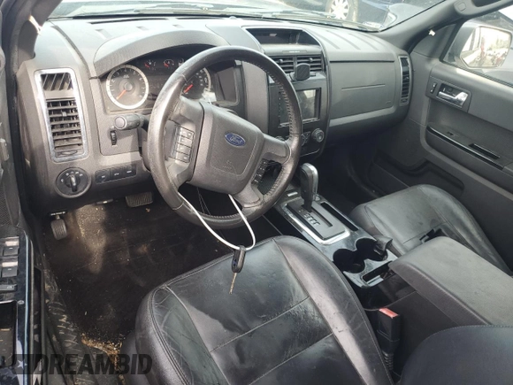 2012 Ford Escape Limited z VIN 1FMCU0EG1CKB30638, wystawiony jako Copart lot #52905205 z przebiegiem 169 683 mil mil oraz Szkoda całkowita • Salvage title. Historia ofert i sprzedaży dostępna na DreamBid. Obrazek 8.