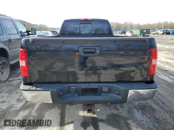 2007 Chevrolet Silverado 1500 1LT with VIN 1GCEK19J37E523723, listed as a Copart auction lot 51957215 with 200,321 mi miles and Salvage Title. Bid and sale history available at DreamBid. Image 6.