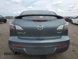 2013 Mazda 3 i Sport with VIN JM1BL1UP2D1790477, listed as a Copart auction lot 57249185 with 104,480 mi miles and Clean title. Bid and sale history available at DreamBid. Image 6.