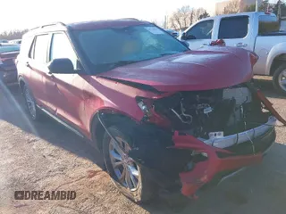 2022 Ford Explorer XLT z VIN 1FMSK7DH4NGA11346, wystawiony jako IAAI lot #41734634 z przebiegiem 38 986 mil mil oraz . Historia ofert i sprzedaży dostępna na DreamBid. Obrazek 1.