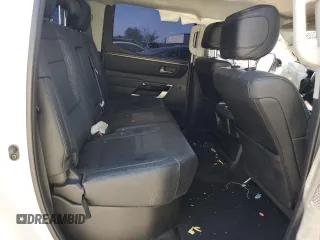 2022 Toyota Tundra Limited z VIN 5TFJA5DB9NX018019, wystawiony jako Copart lot #52607235 z przebiegiem 31 692 mil mil oraz Szkoda całkowita • Salvage title. Historia ofert i sprzedaży dostępna na DreamBid. Obrazek 11.