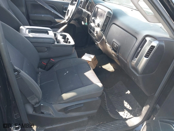 2018 Chevrolet Silverado 1500 LT with VIN 1GCVKREC4JZ159477, listed as a IAAI auction lot 41941311 with 1 mi miles. Bid and sale history available at carsss.com. Image 5.