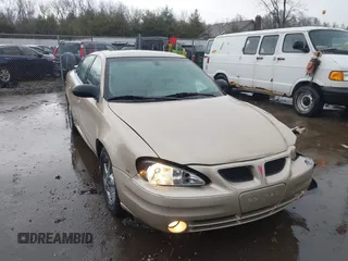 2003 Pontiac Grand Am SE1 with VIN 1G2NF52E03C327760, listed as a IAAI auction lot 41718054 with 156,173 mi miles. Bid and sale history available at carsss.com. Image 1.