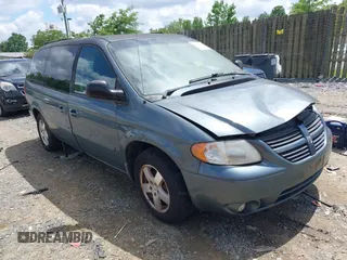 2005 Dodge Caravan SXT z VIN 2D4GP44L15R546084, wystawiony jako IAAI lot #42286166 z przebiegiem 252 631 mil mil oraz . Historia ofert i sprzedaży dostępna na DreamBid. Obrazek 1.