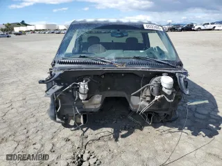 2004 Chevrolet Silverado 1500 Work Truck with VIN 2GCEC19V741168875, listed as a Copart auction lot 48322405 with 0 mi miles and Non Repairable. Bid and sale history available at carsss.com. Image 5.