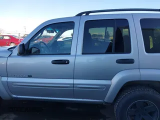 2002 Jeep Liberty Limited with VIN 1J8GL58K02W296204, listed as a IAAI auction lot 41527961 with 195,837 mi miles and . Bid and sale history available at carsss.com. Image 15.