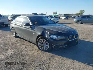 2015 BMW 5 Series 528i xDrive with VIN WBA5A7C52FD624898, listed as a IAAI auction lot 41004092 with 99,668 mi miles and . Bid and sale history available at carsss.com. Image 1.