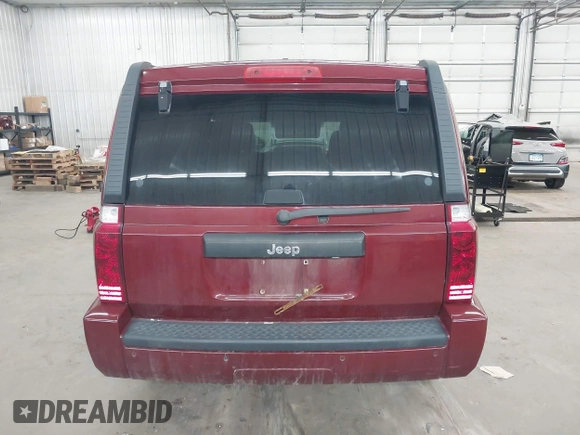 2010 Jeep Commander Sport с VIN 1J4RG4GK6AC140856, выставлен на аукционе IAAI как лот 42285802 с пробегом 247 830 миль миль и . История ставок и продаж доступна на DreamBid. Изображение 16.