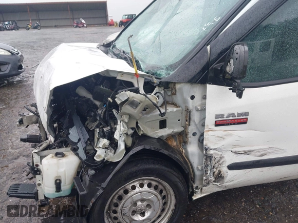 2017 Ram ProMaster City Cargo Tradesman с VIN ZFBERFAB7H6H01048, выставлен на аукционе IAAI как лот 42354783 с пробегом 218 870 миль миль и . История ставок и продаж доступна на DreamBid. Изображение 6.