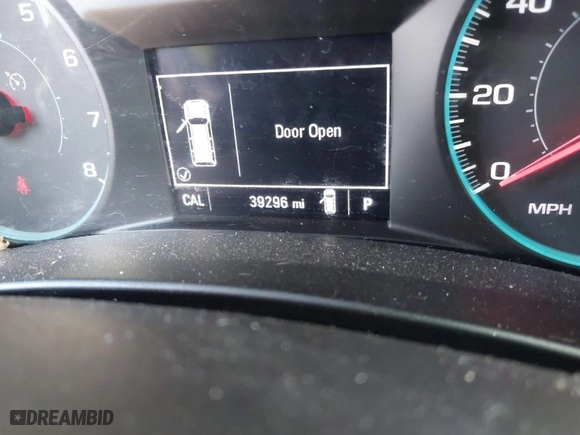 2018 Chevrolet Equinox LT with VIN 3GNAXJEV1JS649124, listed as a IAAI auction lot 41898890 with 39,296 mi miles. Bid and sale history available at carsss.com. Image 15.