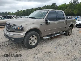 2003 Ford F-150 XLT with VIN 1FTRW08L83KB61404, listed as a Copart auction lot 51869675 with 22,216 mi miles and Salvage Title. Bid and sale history available at carsss.com. Image 1.