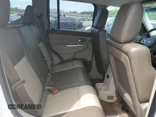 2008 Jeep Liberty Limited with VIN 1J8GN58K08W235308, listed as a Copart auction lot 55556915 with 171,204 mi miles and Clean Title. Bid and sale history available at DreamBid. Image 10.