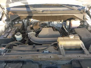 2020 Nissan NV Cargo SV z VIN 1N6BF0LY8LN803023, wystawiony jako IAAI lot #41555879 z przebiegiem 54 421 mil mil oraz . Historia ofert i sprzedaży dostępna na DreamBid. Obrazek 10.