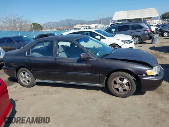 1997 Honda Accord Special Edition with VIN 1HGCD5605VA107036, listed as a IAAI auction lot 41674182 with 236,341 mi miles and . Bid and sale history available at carsss.com. Image 14.