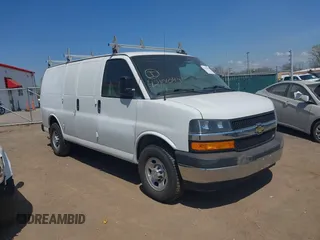 2019 Chevrolet Express Cargo with VIN 1GCWGAFP3K1249390, listed as a IAAI auction lot 42101049 with 82,211 mi miles. Bid and sale history available at carsss.com. Image 1.