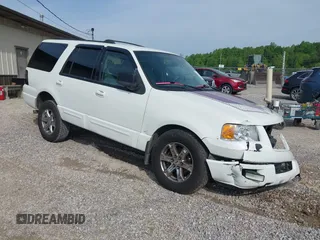 2004 Ford Expedition Special Service z VIN 1FMPU16L04LB42679, wystawiony jako IAAI lot #42186357 z przebiegiem 172 518 mil mil oraz . Historia ofert i sprzedaży dostępna na DreamBid. Obrazek 1.