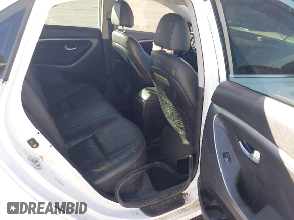 2016 Hyundai Elantra z VIN KMHD35LH7GU317389, wystawiony jako IAAI lot #41640719 z przebiegiem Nie podano mil oraz . Historia ofert i sprzedaży dostępna na DreamBid. Obrazek 8.
