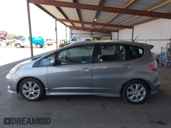 2010 Honda Fit Sport with VIN JHMGE8H4XAC021913, listed as a IAAI auction lot 42607154 with 193,529 mi miles and . Bid and sale history available at DreamBid. Image 6.