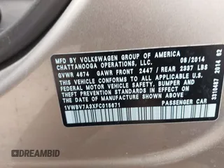 2015 Volkswagen Passat SE z VIN 1VWBV7A3XFC015671, wystawiony jako IAAI lot #41809970 z przebiegiem 192 712 mil mil oraz . Historia ofert i sprzedaży dostępna na DreamBid. Obrazek 9.