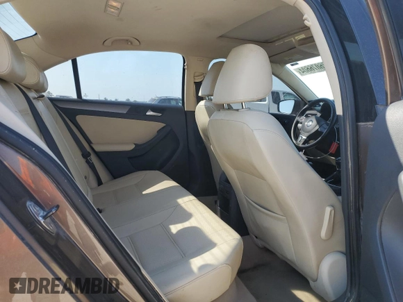 2013 Volkswagen Jetta TDI w/Premium with VIN 3VW3L7AJ0DM243361, listed as a Copart auction lot 76076604 with 226,137 mi miles and Salvage title. Bid and sale history available at DreamBid. Image 11.