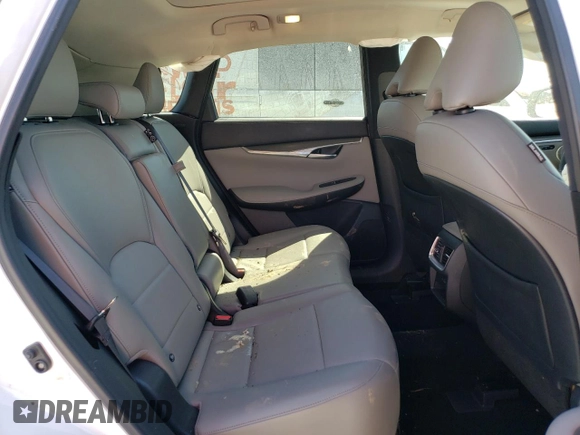 2024 Infiniti QX50 Luxe z VIN 3PCAJ5BA6RF104043, wystawiony jako Copart lot #46546785 z przebiegiem 13 276 mil mil oraz Szkoda całkowita • Salvage title. Historia ofert i sprzedaży dostępna na DreamBid. Obrazek 12.