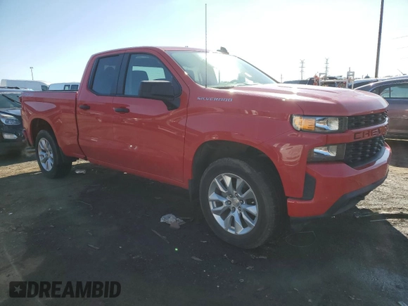 2019 Chevrolet Silverado 1500 Custom with VIN 1GCRYBEH5KZ312341, listed as a Copart auction lot 49052825 with 33,710 mi miles and Clean Title. Bid and sale history available at DreamBid. Image 4.