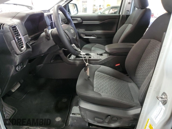 2024 Ford Ranger XLT with VIN 1FTER4HH0RLE39367, listed as a Copart auction lot 43807975 with 2,217 mi miles and Salvage Title. Bid and sale history available at carsss.com. Image 7.