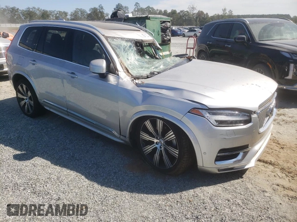 2020 Volvo XC90 Inscription with VIN YV4A22PL1L1612357, listed as a Copart auction lot 75115234 with 0 mi miles and Salvage Title. Bid and sale history available at carsss.com. Image 4.