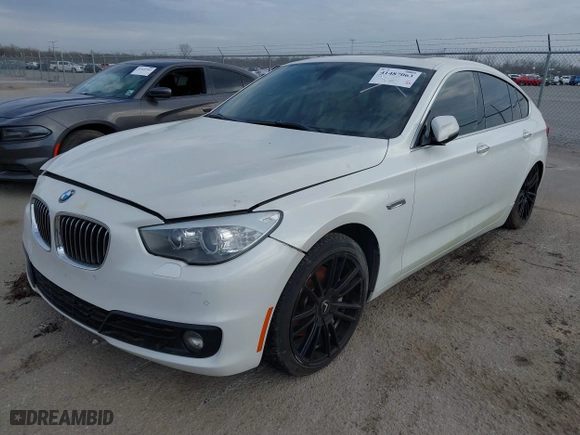 2015 BMW 5 Series Gran Turismo 535i xDrive with VIN WBA5M4C57FD184036, listed as a IAAI auction lot 41487063 with 1 mi miles. Bid and sale history available at carsss.com. Image 16.