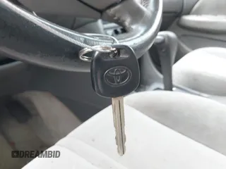 1998 Toyota Camry LE z VIN 4T1BF28K0WU066098, wystawiony jako IAAI lot #41971003 z przebiegiem 324 180 mil mil oraz . Historia ofert i sprzedaży dostępna na DreamBid. Obrazek 11.