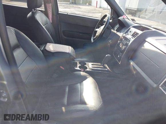 2008 Ford Escape Limited with VIN 1FMCU94138KE03023, listed as a IAAI auction lot 42393358 with 175,890 mi miles and . Bid and sale history available at DreamBid. Image 5.