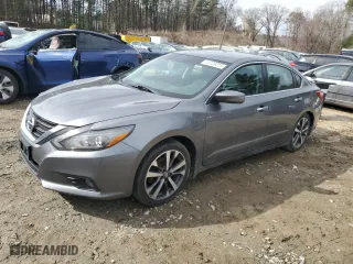 2016 Nissan Altima 2.5 SV with VIN 1N4AL3APXGC178764, listed as a Copart auction lot 51739215 with 137,078 mi miles and Salvage Title. Bid and sale history available at carsss.com. Image 1.