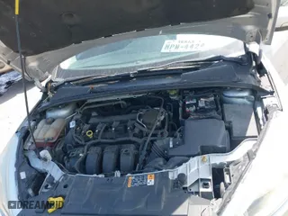 2016 Ford Focus SE with VIN 1FADP3K29GL269691, listed as a IAAI auction lot 42061051 with 100,692 mi miles. Bid and sale history available at carsss.com. Image 10.