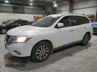 2016 Nissan Pathfinder SL with VIN 5N1AR2MM9GC626069, listed as a Copart auction lot 42711785 with 132,467 mi miles and Salvage title. Bid and sale history available at DreamBid. Image 1.