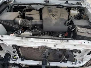 2020 Toyota Tacoma 4WD SR5 with VIN 5TFCZ5AN1LX218079, listed as a Copart auction lot 80085974 with 65,634 mi miles and Salvage Title. Bid and sale history available at carsss.com. Image 11.