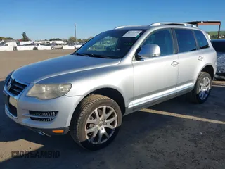 2010 Volkswagen Touareg VR6 with VIN WVGBF7A92AD001704, listed as a IAAI auction lot 41751316 with 80,597 mi miles and . Bid and sale history available at DreamBid. Image 18.