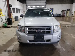 2008 Ford Escape XLT z VIN 1FMCU93Z38KD48631, wystawiony jako Copart lot #55662395 z przebiegiem 233 136 mil mil oraz Czysty tytuł • Clean title. Historia ofert i sprzedaży dostępna na DreamBid. Obrazek 5.