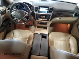 2016 Mercedes-Benz GL with VIN 4JGDF6EE2GA677199, listed as a Copart auction lot 72942304 with 118,244 mi miles and Salvage Title. Bid and sale history available at carsss.com. Image 8.