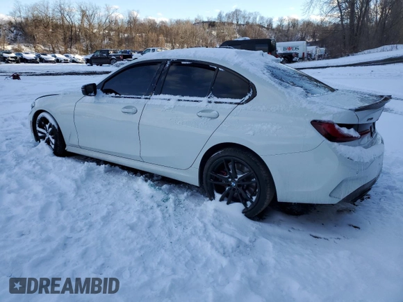 2022 BMW 3 Series M340i xDrive with VIN 3MW5U9J04N8C57069, listed as a Copart auction lot 88677765 with 0 mi miles and Salvage Title. Bid and sale history available at carsss.com. Image 2.